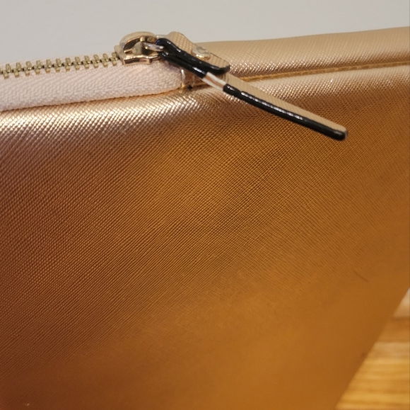 Kate Spade Computer Sleeve - Picture 4 of 6